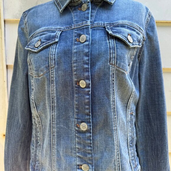 Hand Painted women's Denim Jacket - Picture 2 of 2